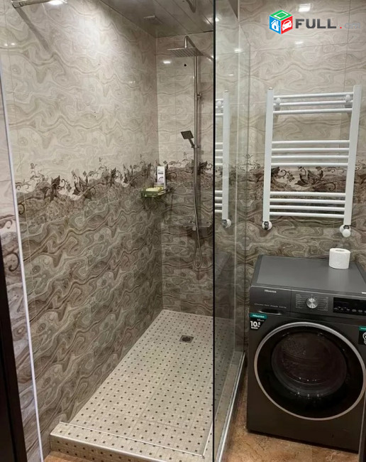 Կոդ FH42  Չարենց նորակառույց 3 սեն. բնակարան / for rent Charenc st