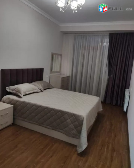 Կոդ FH210  Ադոնց նորակառույց 3 սեն. բնակարան / for rent Adonc st.