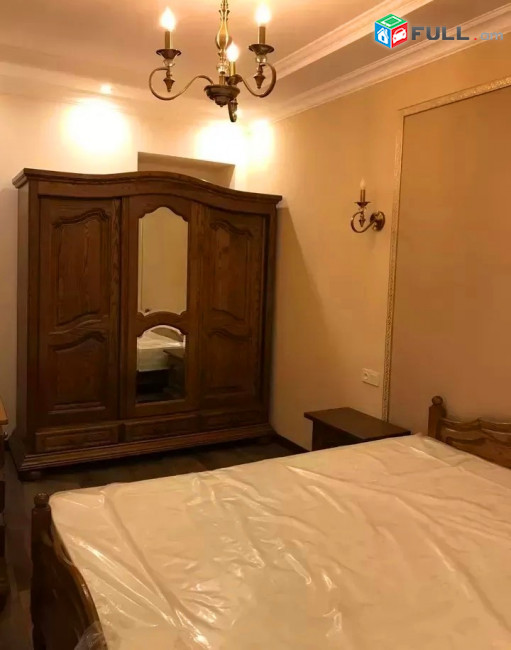 Կոդ MM0831  Չարենց փողոց 3 սեն. բնակարան / for rent Charenc st.