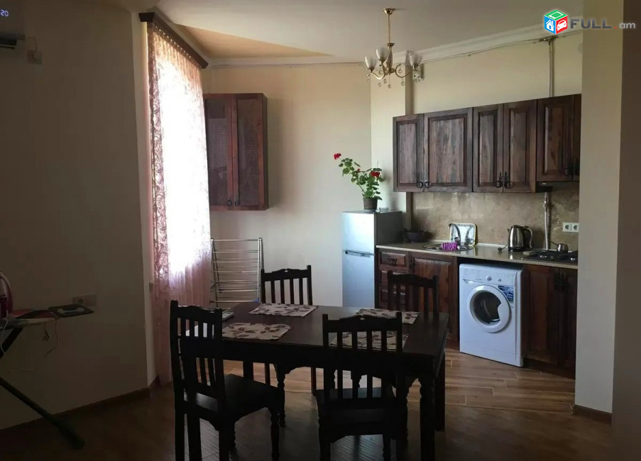 Կոդ V01272  Պարոնյան 3 սեն. բնակարան նորակառույց 