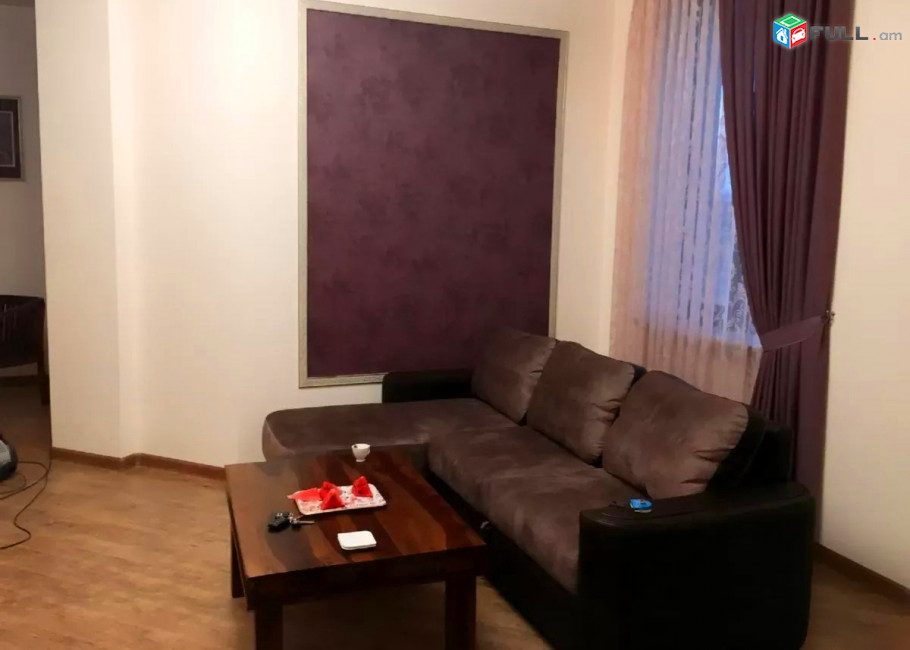 Կոդ V01272  Պարոնյան 3 սեն. բնակարան նորակառույց 