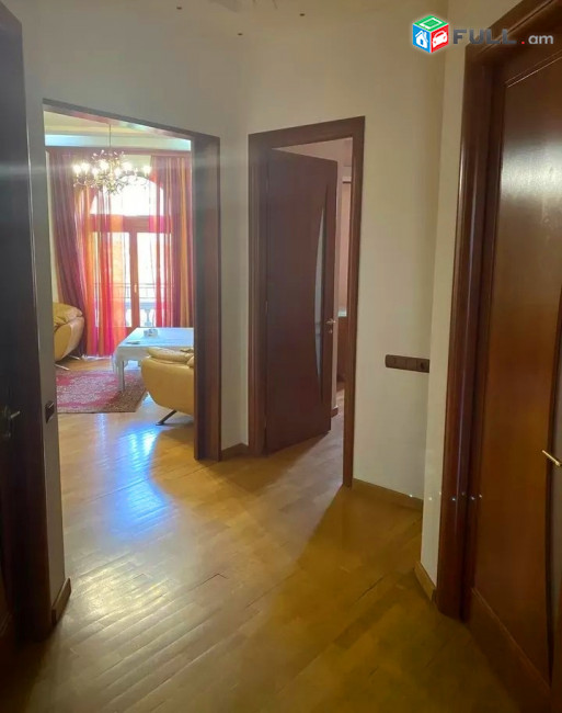 Կոդ V01425  Սայաթ Նովա 3 սեն. բնակարան 