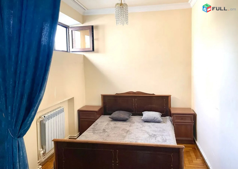 Կոդ 2700447  Ազատության պողոտա 1 սեն. բնակարան