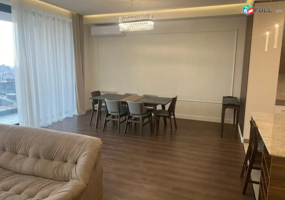 Կոդ 0055503  Վերին Անտառային 4 սեն. բնակարան