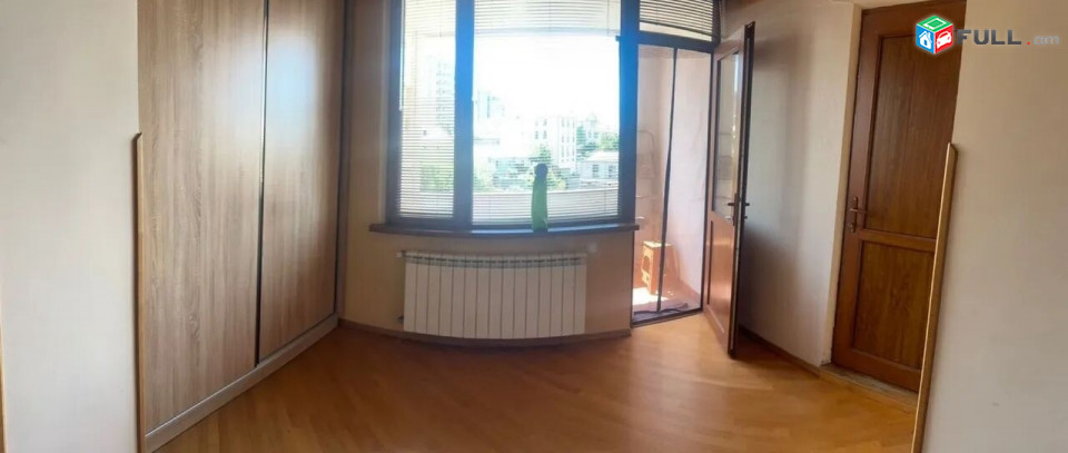 Վաճառվում է բնակարան Արաբկիր վարչական շրջանում,  Կիևյան փողոց  Բարեկամություն Մետրոյի հարևանությամբ, 2սենյակ, 74քմ, 5/5հարկ, 