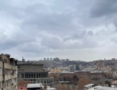 Վաճառվում է բնակարան Կենտրոն վարչական շրջանում, Մաշտոցի պողոտա Թումանյան խաչմերուկ, Օպերայի հարևանությամբ, 3սենյակ, 86քմ, 12/11հարկ,