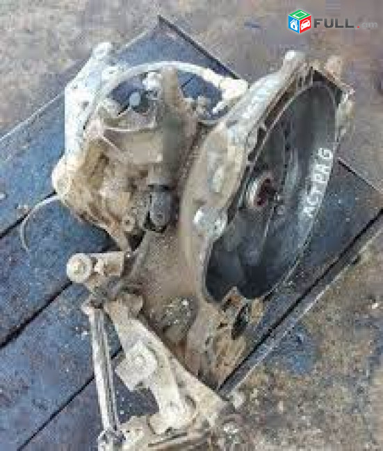 opel vectra b 1.6   1.8 2.0 karobka
