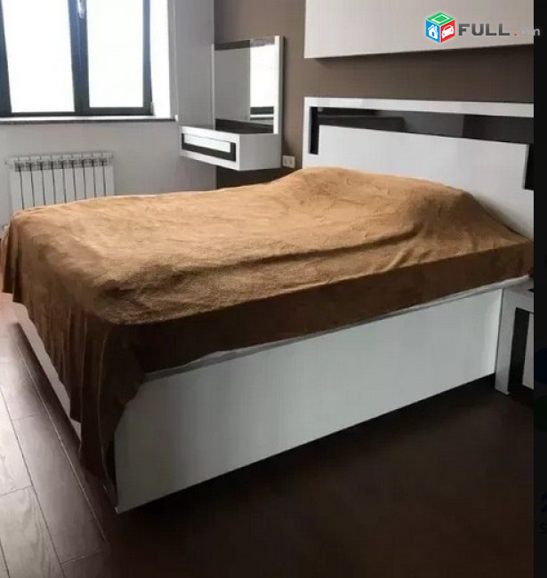 AV0015 Վարձով է տրվում 3 սենյականոց բնակարան Նար-Դոսի փողոցում