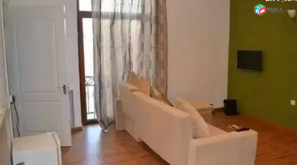 AV0023 Վարձով է տրվում 2 սենյականոց բնակարան Կիևյան փողոցում