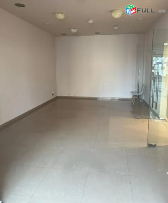 AV0257 Վարձով է տրվում կոմերցիոն տարածք Սարյան փողոցում