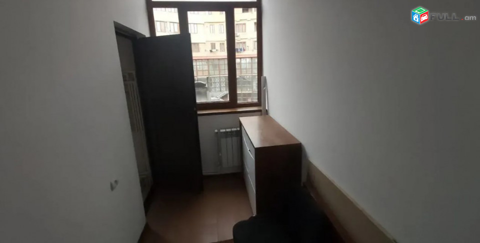 AV0560 Վարձով է տրվում 2 սենյականոց բնակարան Մելքումովի փողոցում,նորակառույց