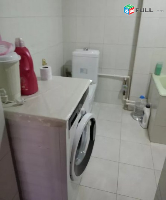 AV0926 Վարձով է տրվում 2 սենյականոց բնակարան Մանթաշյան փողոցում