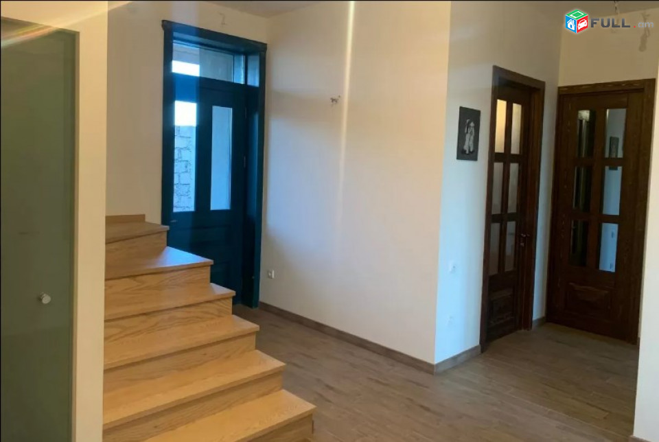 AV0663 Վարձով է տրվում 2 հարկանի առանձնատուն Բագրևանդի փողոցում