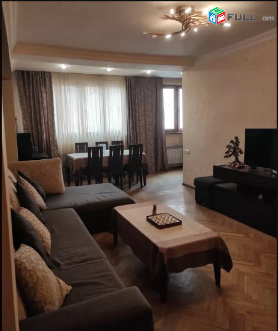 AV0573 Վարձով է տրվում 2 սենյականոց բնակարան Պուշկինի փողոցում
