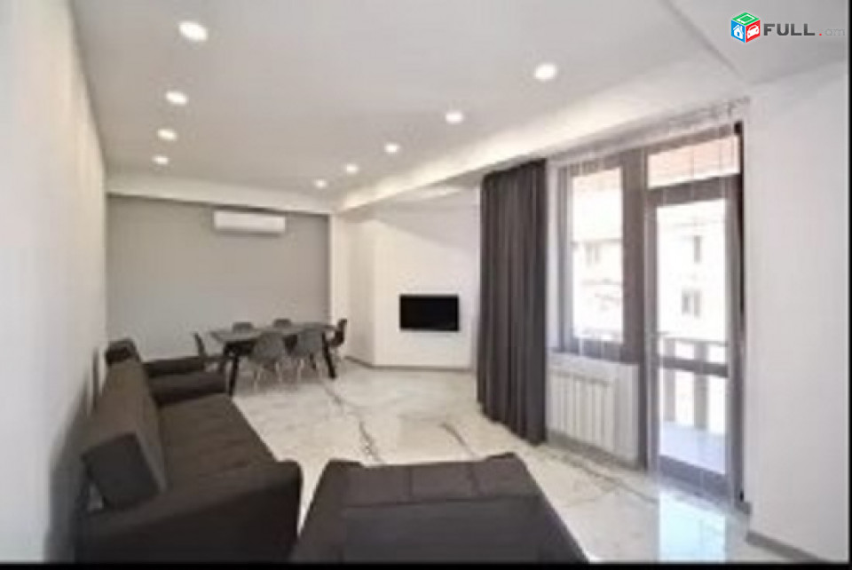 AV0529 Վարձով է տրվում 3 սենյականոց բնակարան Սարյան փողոցում