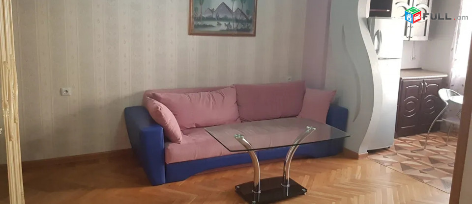 Vardzov bnakaran kentronum, վարձով բնակարան կենտրոնում