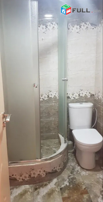 Vardzov bnakaran kentronum, վարձով բնակարան կենտրոնում