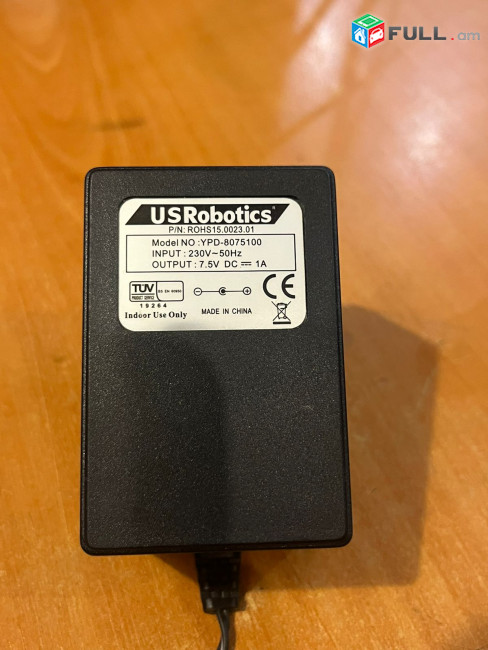 Ամերիկյան USRobotics 10/100 8-Port Enthernet Switch/Սվիտչ/Свитч