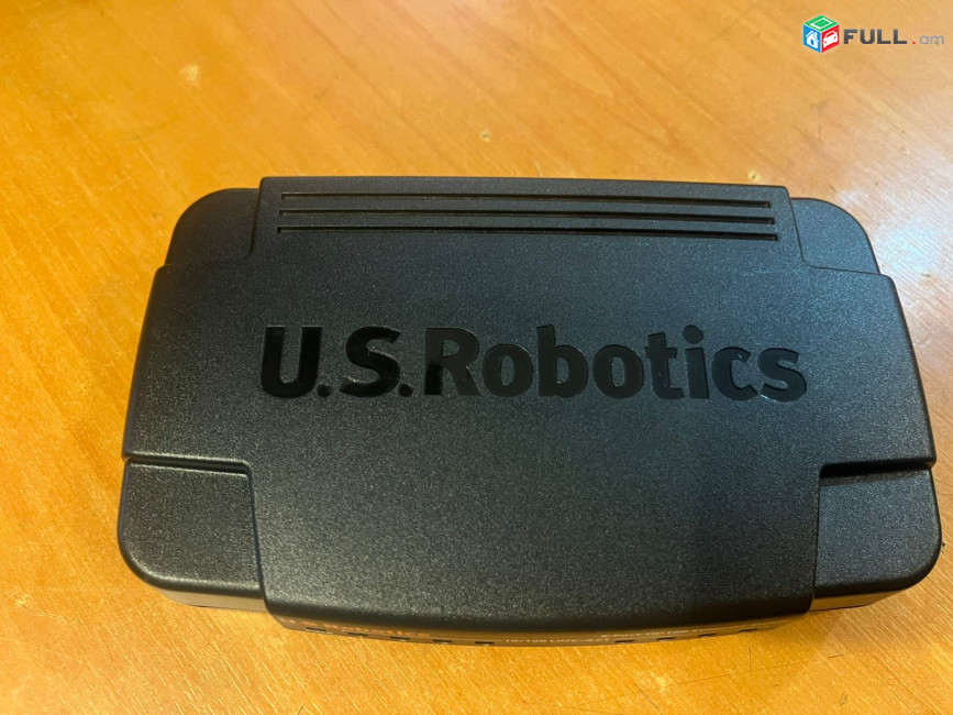 Ամերիկյան USRobotics 10/100 8-Port Enthernet Switch/Սվիտչ/Свитч