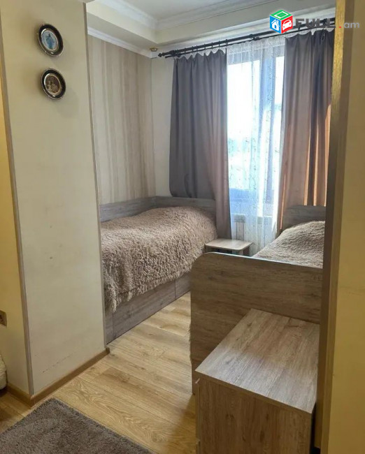 կօդ 8280 /Աթենքի փողոց