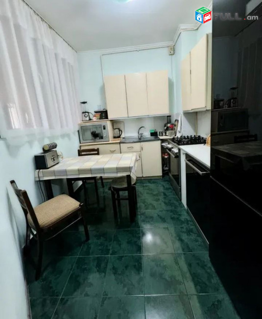 ԿՕԴ 8289  /Մելքումով փողոց