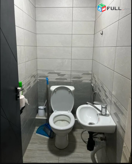 IN0063  Վարձով 3 սենյականոց բնակարան  Եղիշե Չարենցի փողոցում