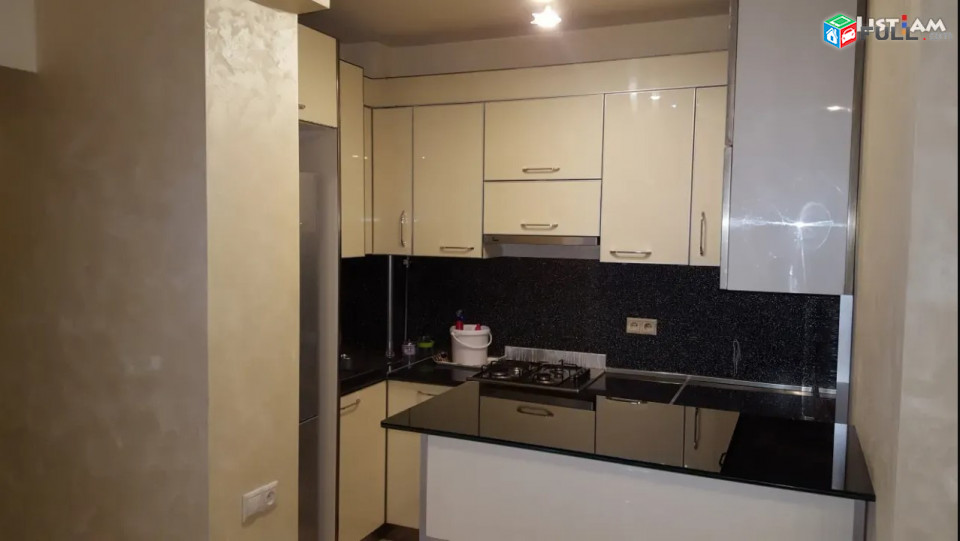IN0084   Վարձով 2 սենյականոց բնակարան նորակառույց շենքում Գյուլբենկյան փողոցում