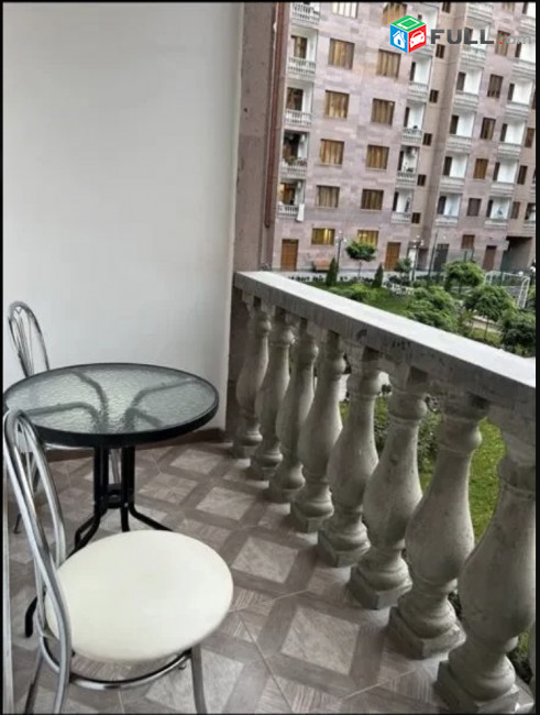 IN0358 Վարձով 3 սենյականոց բնակարան նորակառույց շենքում Նիկողայոս Ադոնցի փողոցում