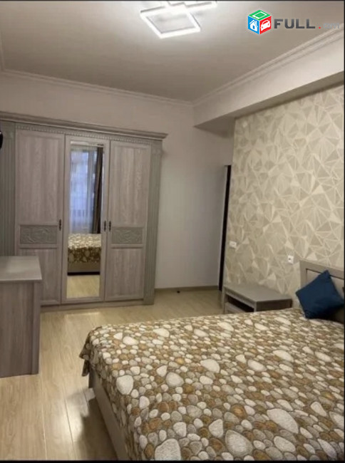 IN0358 Վարձով 3 սենյականոց բնակարան նորակառույց շենքում Նիկողայոս Ադոնցի փողոցում