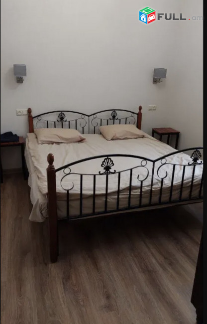 IN0572 Վարձով 3 սենյականոց բնակարան Արմենակ Արմենակյան փողոցում