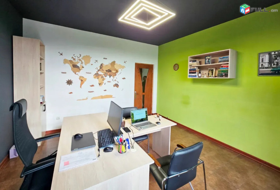 IN0673  Գրասենյակային տարածք Չարենցի փողոցում կենտրոնում
