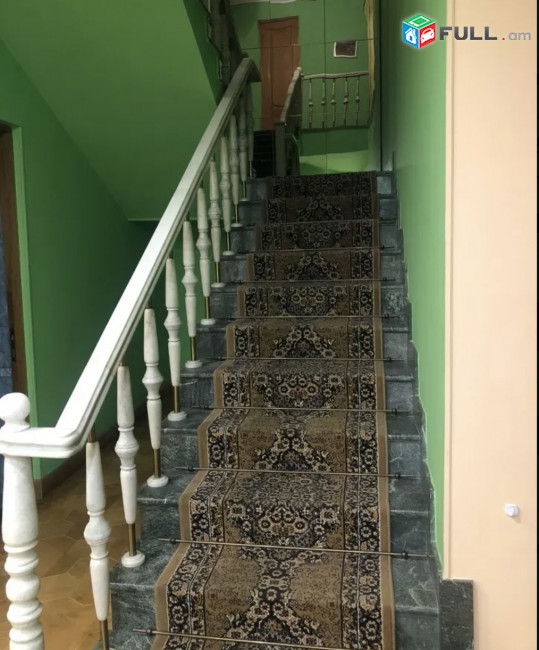IN0708  Երկու հարկանի քարե տուն Թավրիզյան փողոցում, 380 քմ, 2 սանհանգույց, եվրովերանորոգված