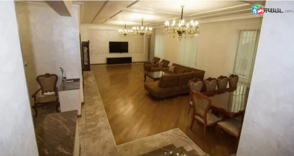 IN0717  Երկու հարկանի քարե տուն Նոր Արեշի 3րդ փողոցում Էրեբունիում, 1600 ք.մ., 3+ սանհանգույց