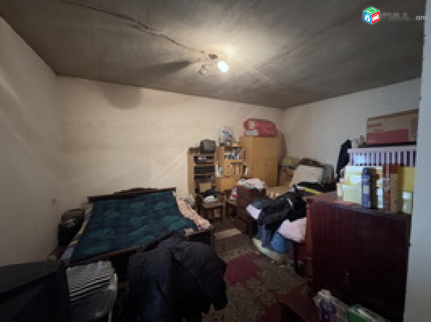 Մեկ հարկանի քարե տուն, Սարի Թաղ թաղամաս, 