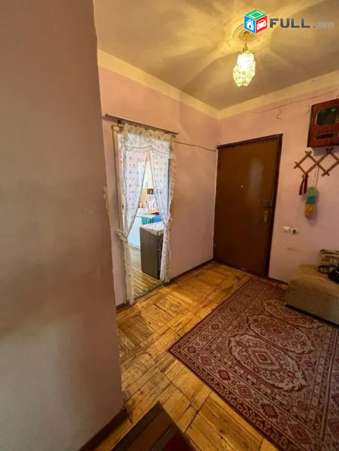 3 սենյականոց բնակարան Գալշոյան փողոցում