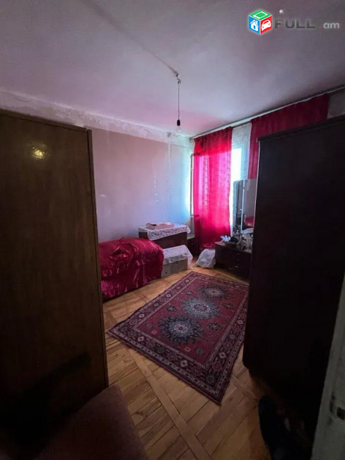 3 սենյականոց բնակարան Գալշոյան փողոցում