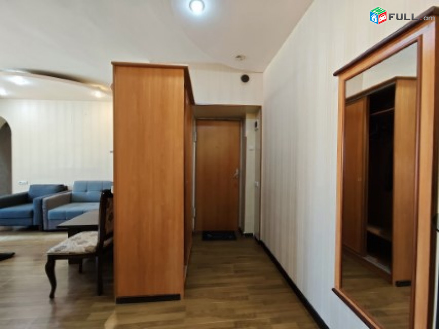 3 սենյականոց բնակարան Աղբյուր Սերոբի փողոցում