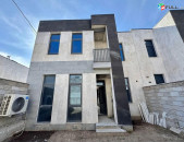 Երկու հարկանի տուն Գ-1 թաղամասում Աջափնյակում