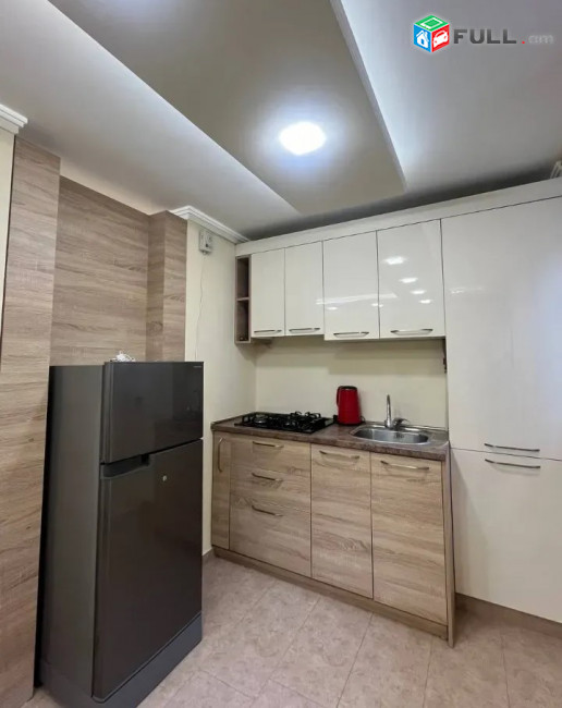 E0003-295/ 3 սենյականոց բնակարան Կոմիտասի պողոտայում