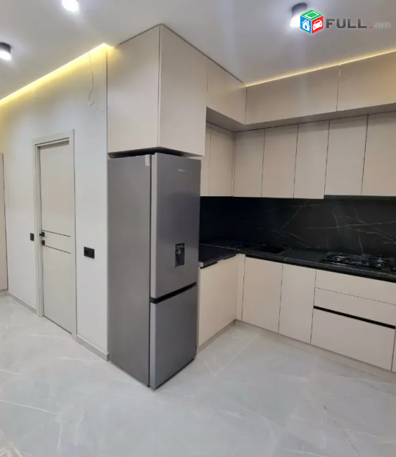 Խորենացու փողոցում, 48 քմ, 3/9 հարկ, դիզայներական ոճով վերանորոգված