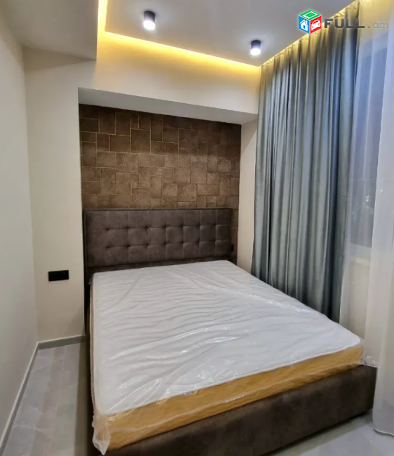 Խորենացու փողոցում, 48 քմ, 3/9 հարկ, դիզայներական ոճով վերանորոգված