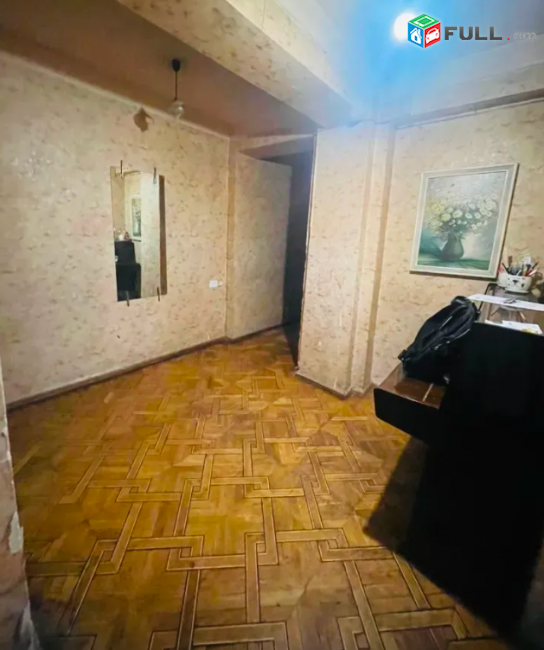 Պուշկինի փողոցում, 83 քմ, 4/9 հարկ