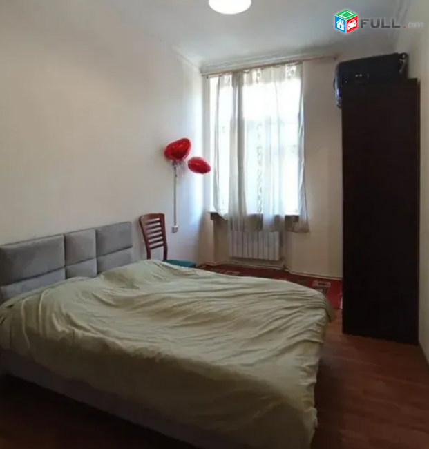 Կիևյան փողոցում, 67 քմ, 2/5 հարկ, բարձր առաստաղներ