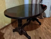 Փայտե օվալաձև բացվող ճաշասեղան զարդանախշ ոտքերով