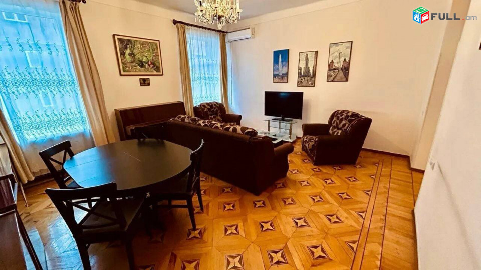 Կիևյան փողոցում վարձով է տրվում 4 սենյականոց լուսավոր բնակարան։ For rent կոդ B1665