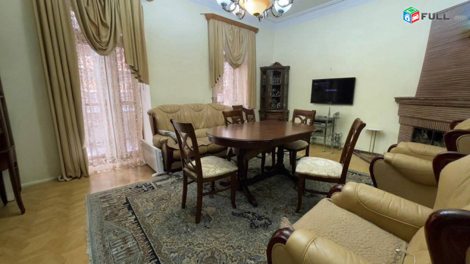 Թումանյան փողոցում վաճառվում է 3 սենյականոց բնակարան։ For sale կոդ C1934