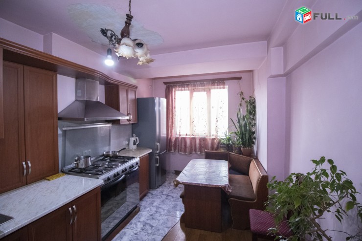Սայաթ Նովա Նալբանդյան խաչմերուկ Саят-Нова Sayat -Nova Nalbandyan