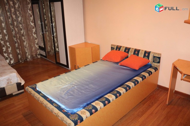 Deghatan near Republic Square lux apartment new building Дехатaн Դեղատոան