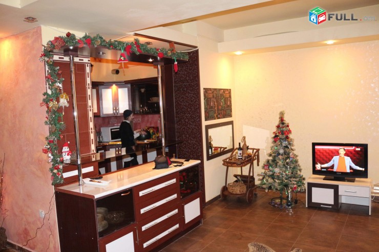 Deghatan near Republic Square lux apartment new building Дехатaн Դեղատոան
