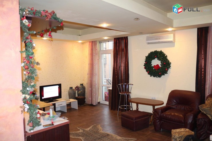 Deghatan near Republic Square lux apartment new building Дехатaн Դեղատոան